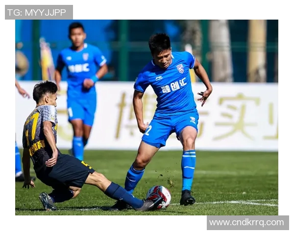 武汉篮球队在选拔赛中以97分高居积分榜首位表现抢眼 武汉篮球队在选拔赛中以97分高居积分榜首位表现抢眼