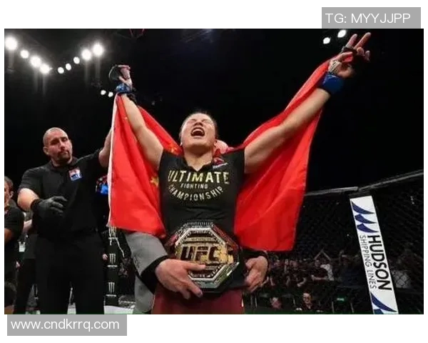 绰号刺客的足球明星如何在绿茵场上演绎传奇与荣耀的故事